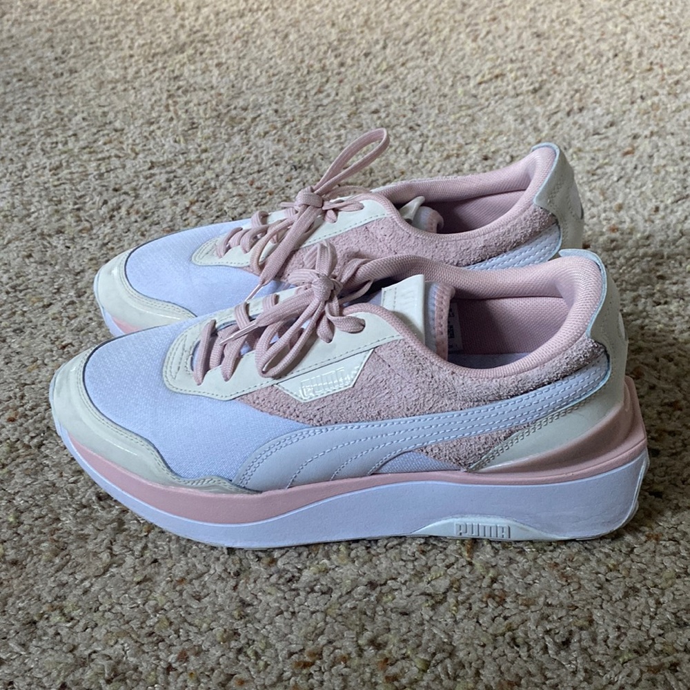 Womens puma tennis shoes